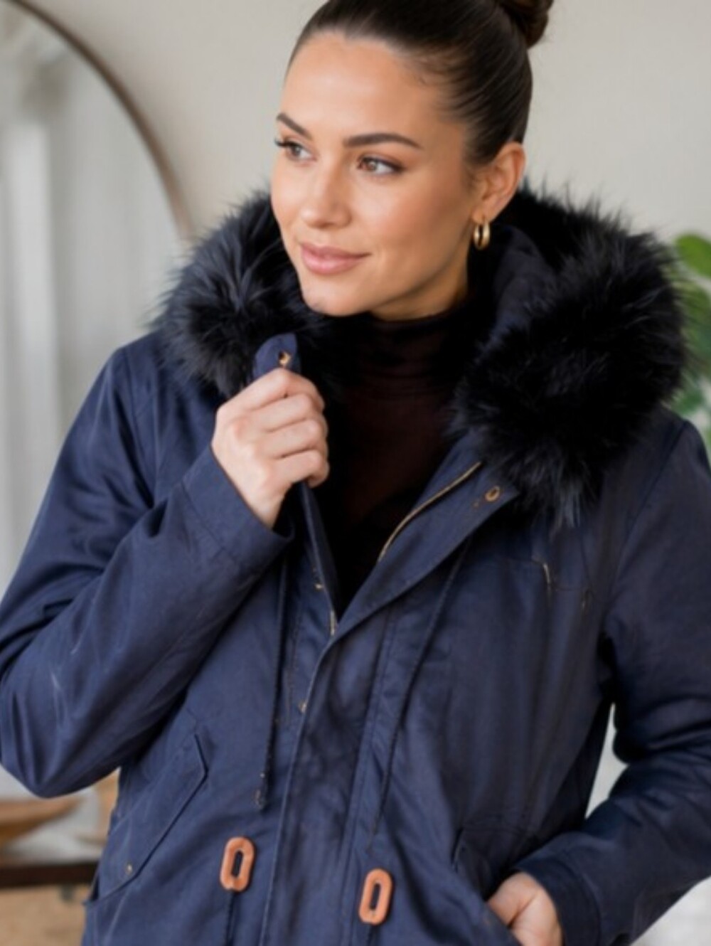 Ava & Kris Luxurious Fur and Cotton Canvas Utility Parka NWOT Size Small